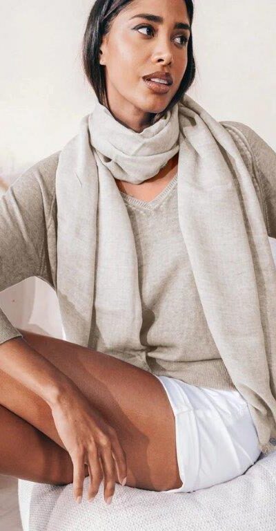 14W0108-97FPiumaScarf-6_Canapa_Rainbow-All-Colors-SS